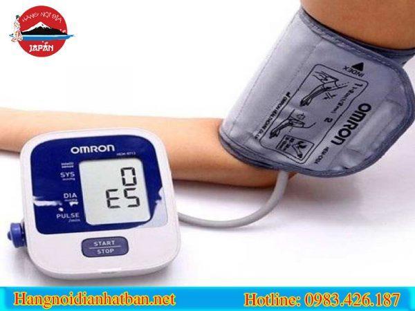 Máy đo huyết áp bắp tay HEM 8712